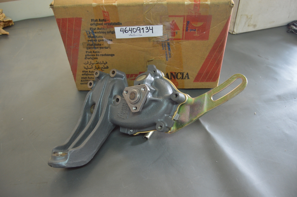 Ref: 46409134 Bomba de Agua – Fiat Uno, Regata NUEVO