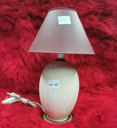 Ref:CM0022 Lámpara de mesa NUEVO