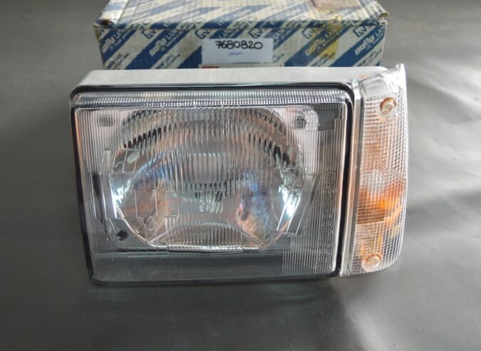 Ref: 7680820 Faro Delantero Con Intermitente – Fiat Panda (86-04) NUEVO