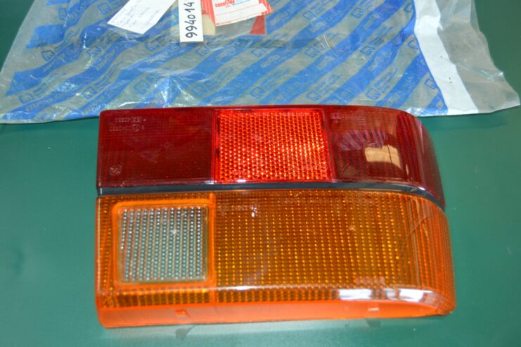 Ref: 9940142 Cristal Piloto Trasero Izquierdo – Fiat Croma