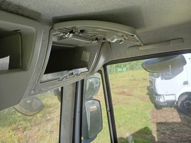 Iveco – Plataforma Traseira Elvadora USADO