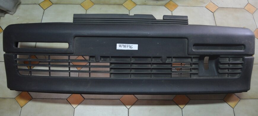 Ref: 7698776 Para-choques Delantero – Fiat Cinquecento NUEVO