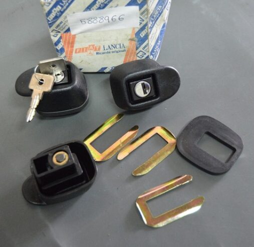 Ref: 5888966 Kit Llaves y Bombillos – Fiat Panda NOVO