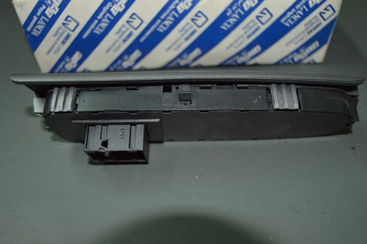 Ref: 735375650 Mando Elevalunas Delantero Izquierdo – Fiat NUEVO