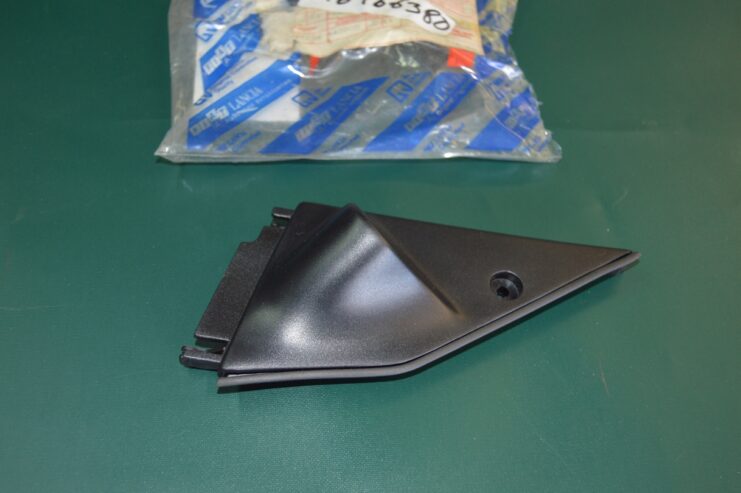 Ref: 176466380 Embellecedor Espejo Retrovisor Izquierdo – Lancia Dedra NUEVO