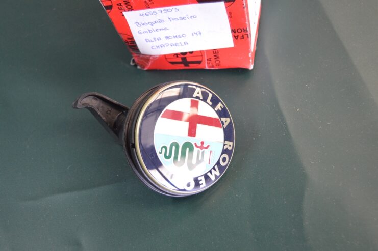 Ref. 46557503 Cerradura Maletero  Alfa Romeo 147 NUEVO