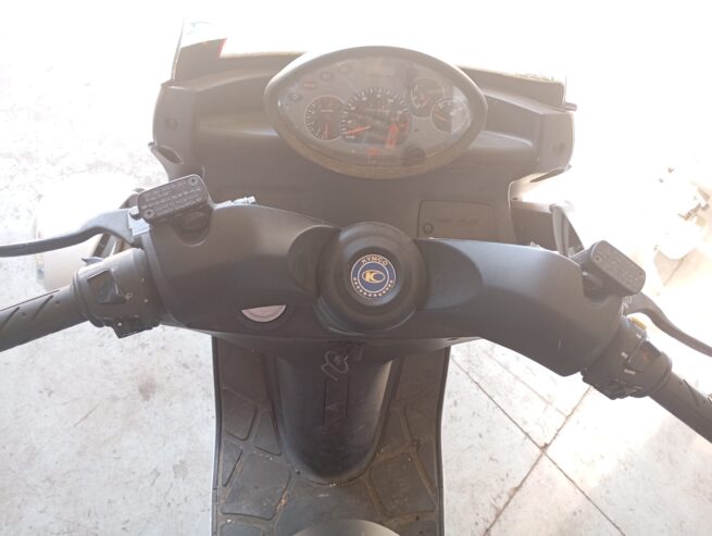 Moto Kymco Grand Dink 125