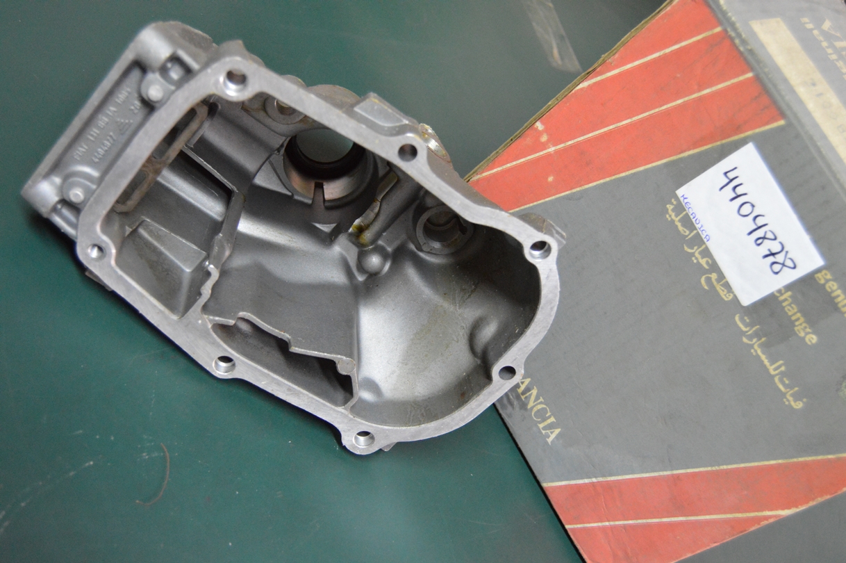 Ref: 4404878 Tapa Caja Velocidades – Fiat NUEVO