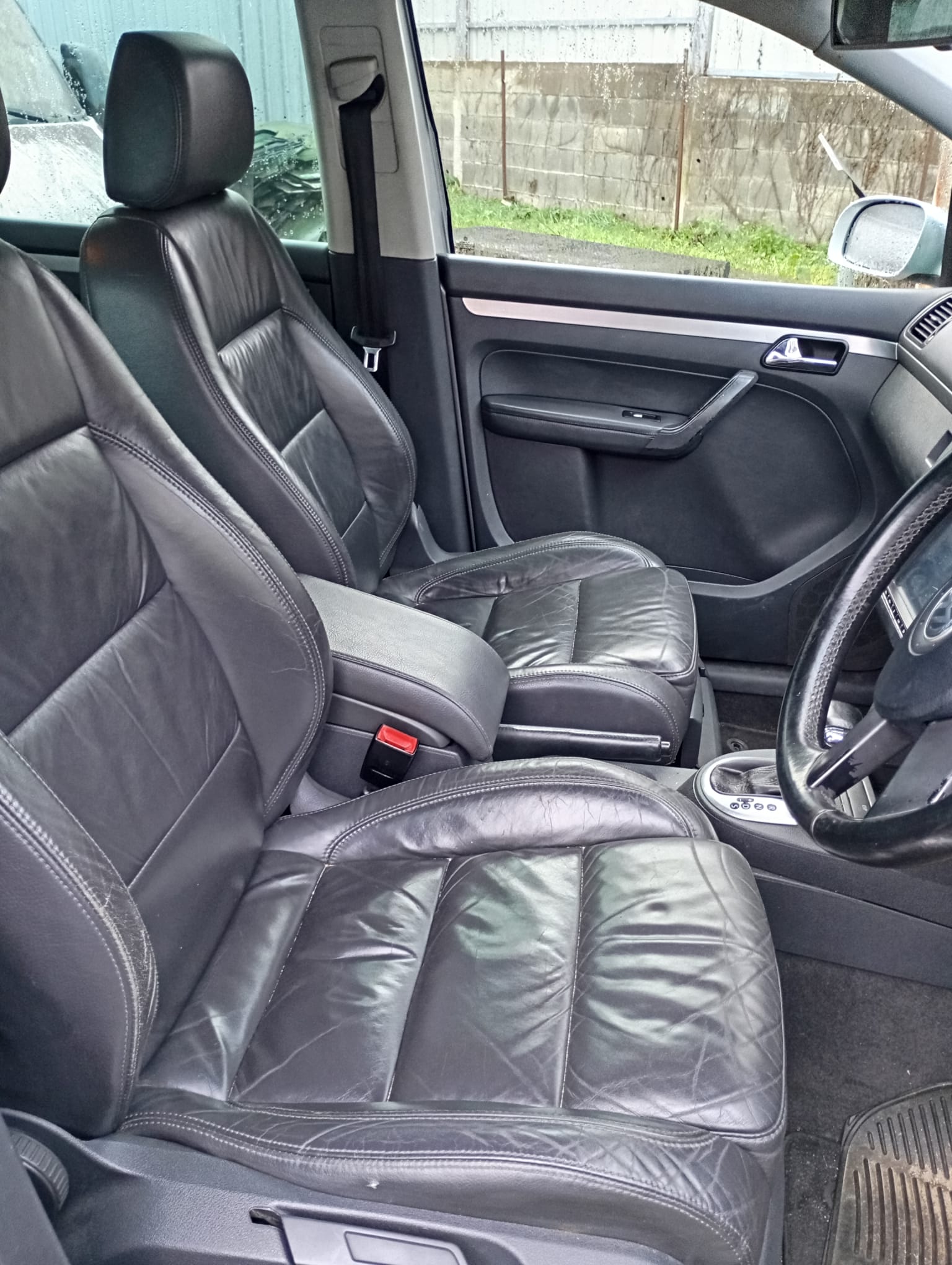 Piezas Para Volkswagen Touran Sport 2.0 TDI